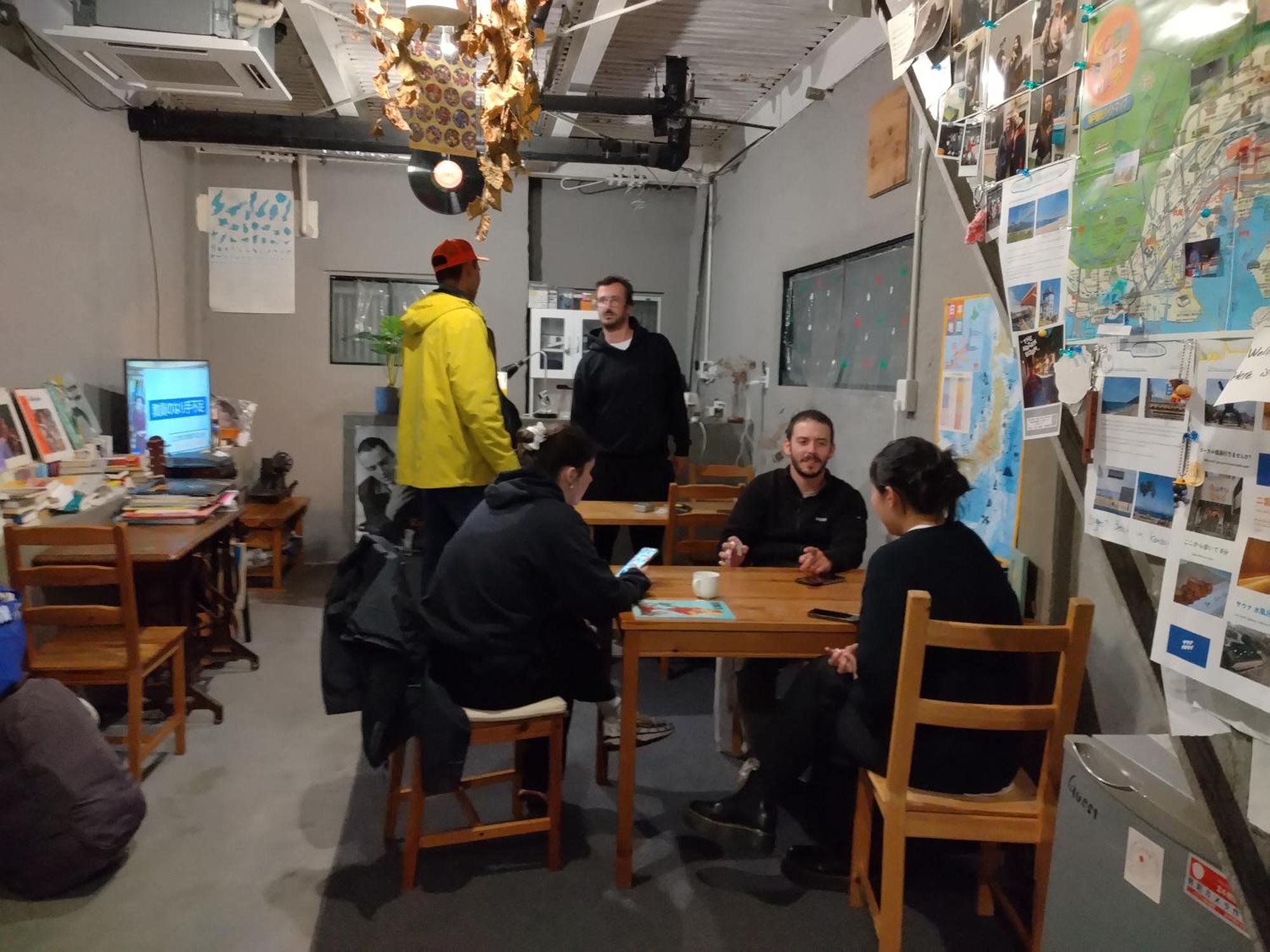 Tonarino Hostel For Backpackers 神户 外观 照片